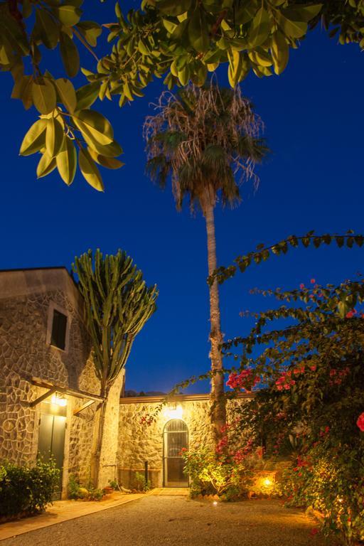 Vila Rosmarino Park Ito83084B59Cp6Px5J SantʼAgata di Militello Exteriér fotografie