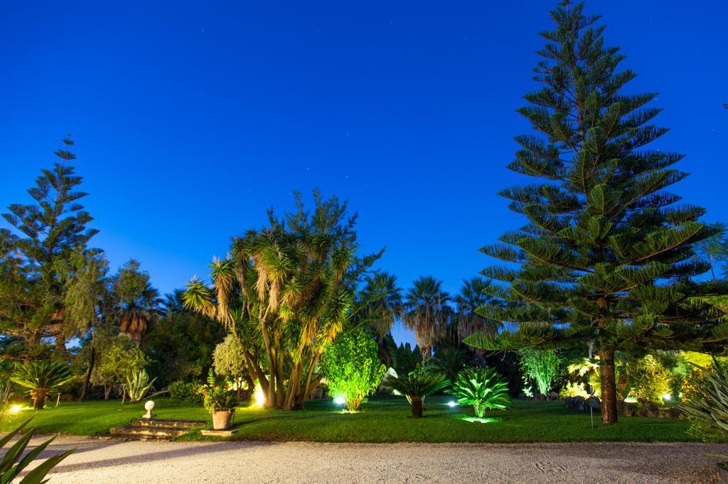 Vila Rosmarino Park Ito83084B59Cp6Px5J SantʼAgata di Militello Exteriér fotografie