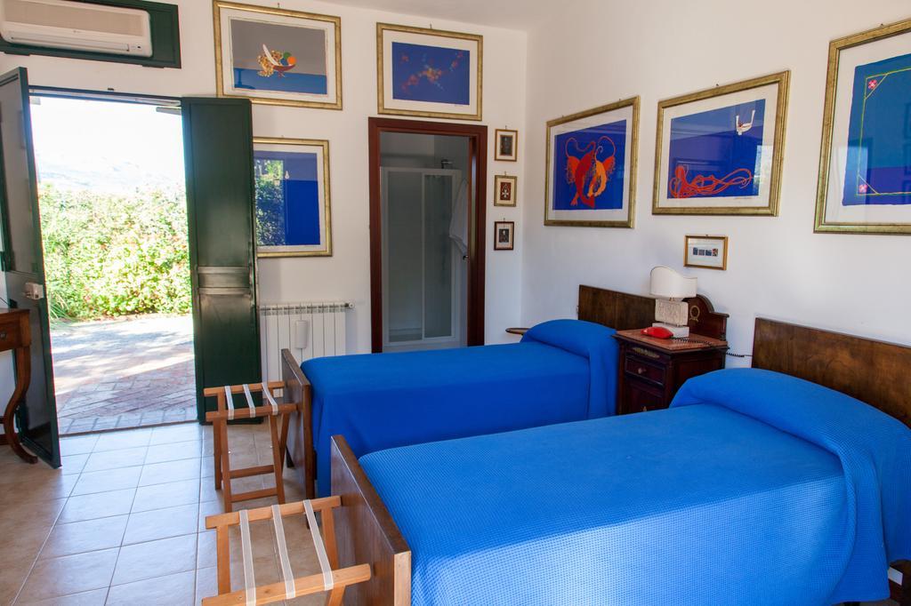 Vila Rosmarino Park Ito83084B59Cp6Px5J SantʼAgata di Militello Exteriér fotografie