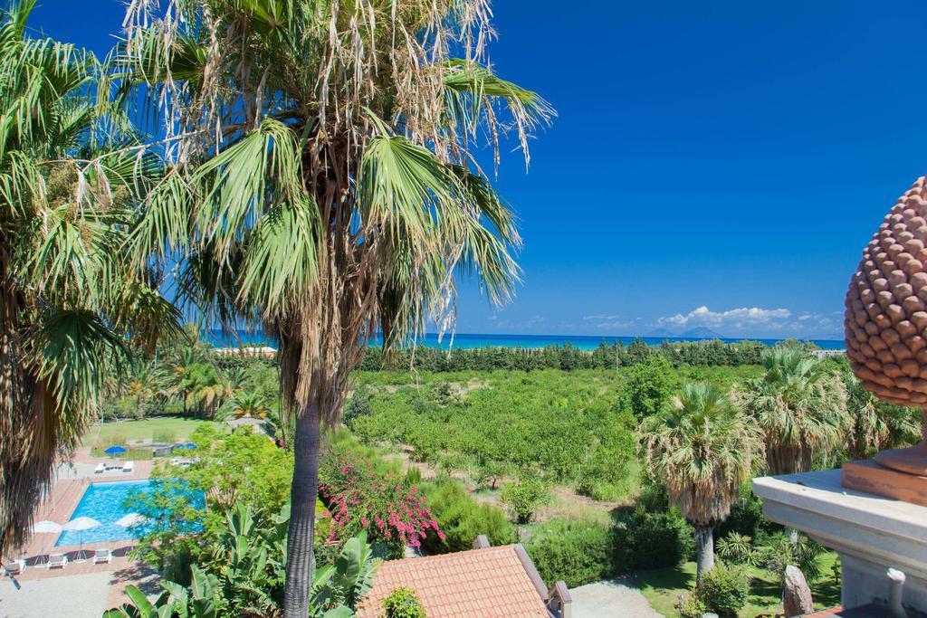 Vila Rosmarino Park Ito83084B59Cp6Px5J SantʼAgata di Militello Exteriér fotografie